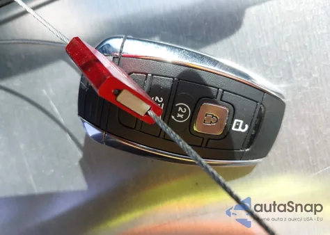 2019 Lincoln Mkc Standard z USA, uszkodzony, nr VIN 5LMCJ1C98KUL39779